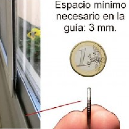 Mosquitera Corredera tela PetScreen para mascotas - Imagen 2